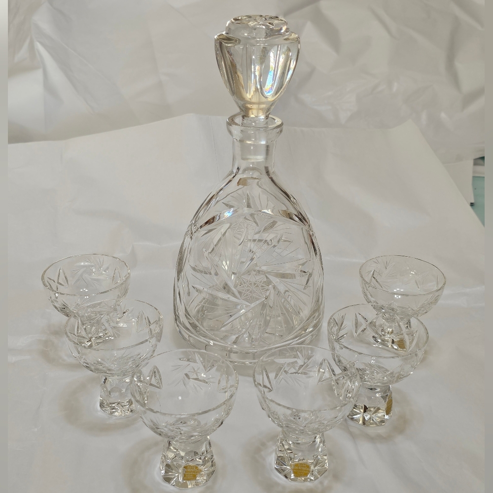 Vintage Crystal Decanter Set with 6 Cordial/Liquer Glasses And Original Stopper